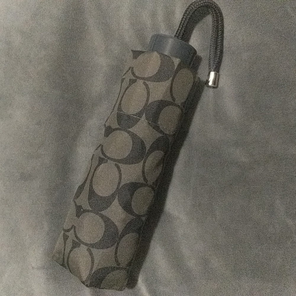 Coach mini umbrella